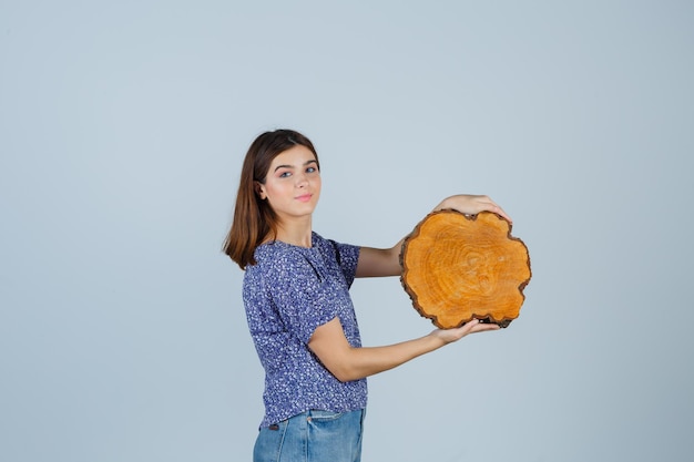 Expressive young woman posing in the studio