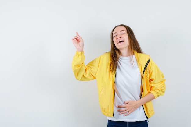 Free photo expressive young woman posing