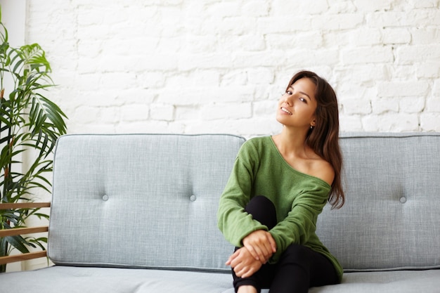 Free photo expressive young woman posing