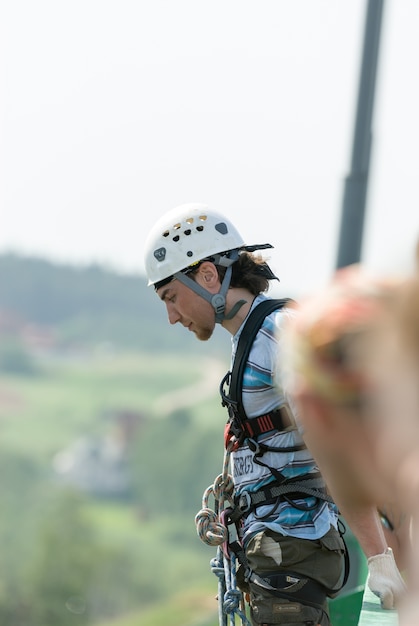 Foto gratuita sport estremi di ropejumping