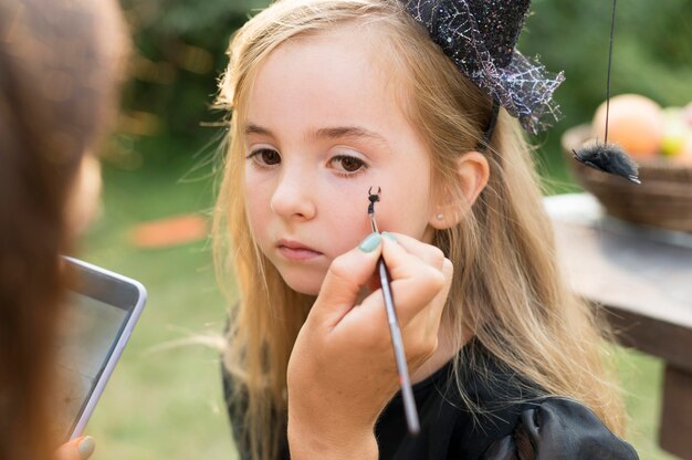 Face painting for halloween