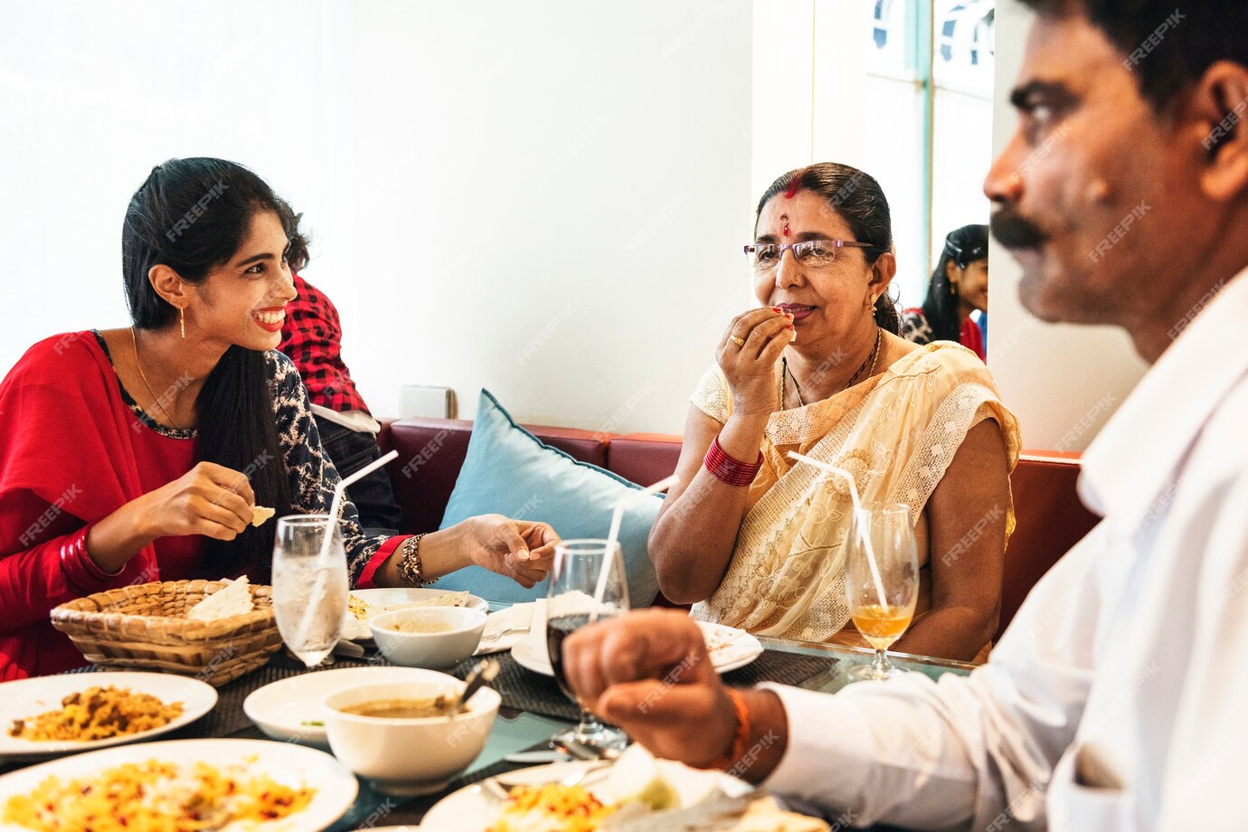 beste indiase restaurant in rotterdam