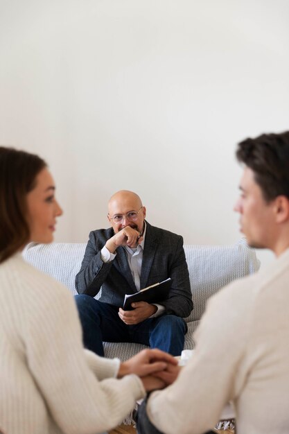 Семейная терапия в кабинете психолога