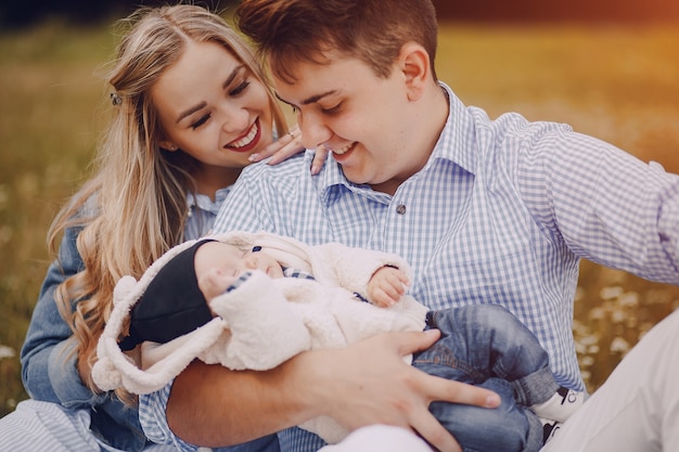 Free photo family with newborns