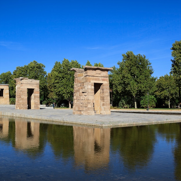 마드리드, 스페인의 유명한 Debod 사원