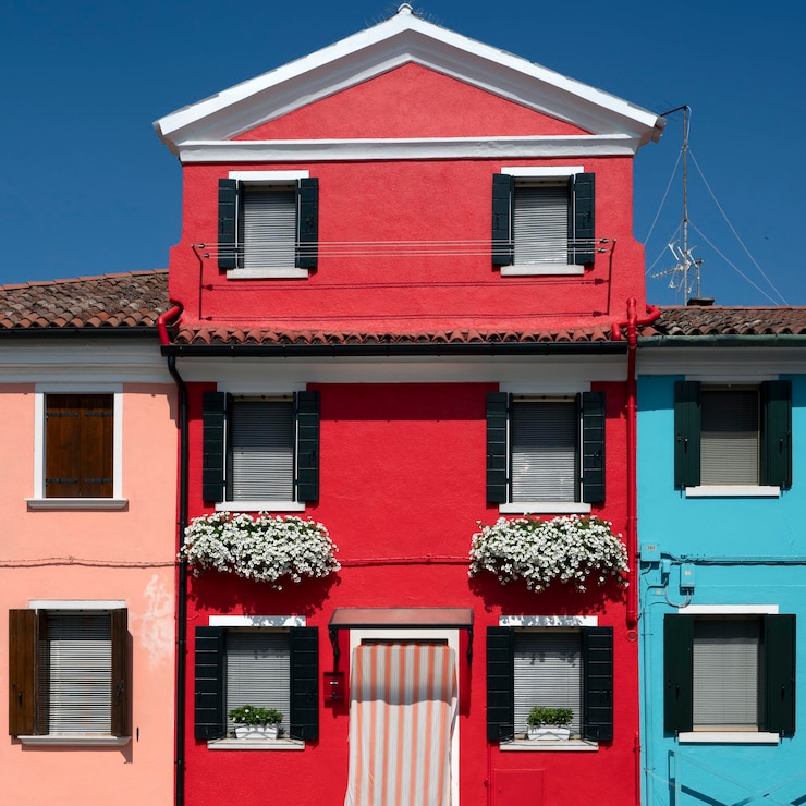 Free Photo famous view of burano island venice
