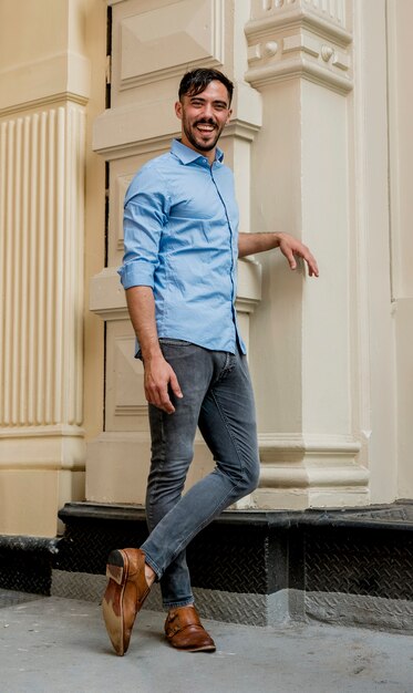 Fashionable young man  looking at camera