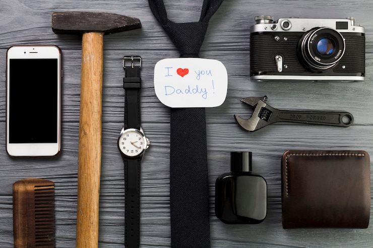 Free Photo fathers day composition with tools
