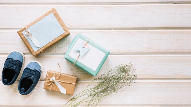 Free photo fathers day composition with various present boxes