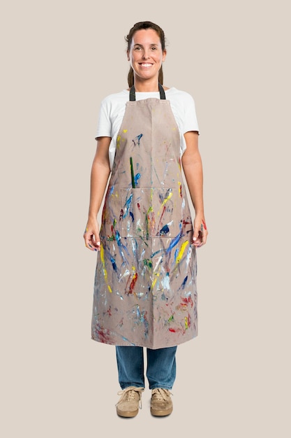 Free photo female artist in an apron
