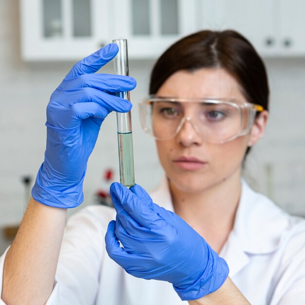 Lyubimchik obshchestva test