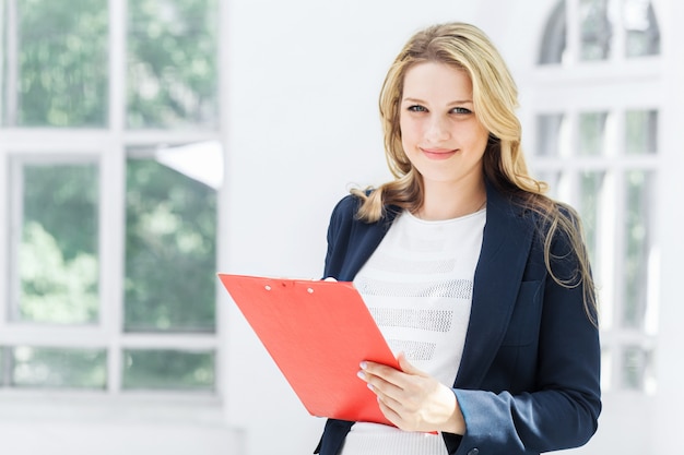 The female worker against office