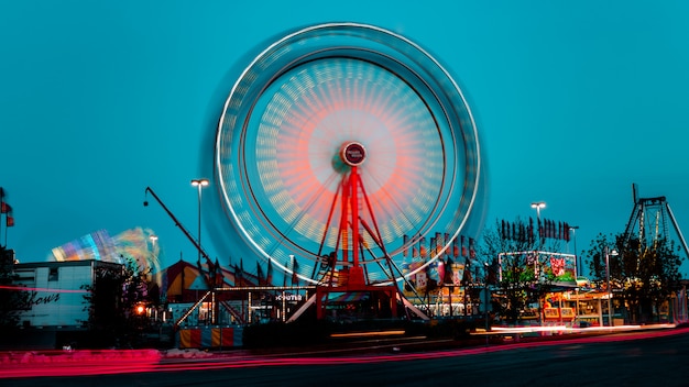 Free photo ferris wheel at the local fair