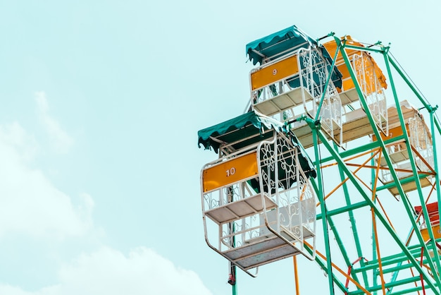 Free photo ferris wheel