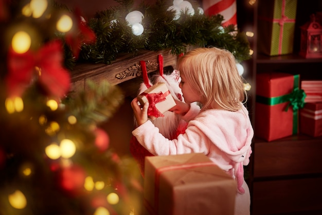 Finally she can unpack her presents