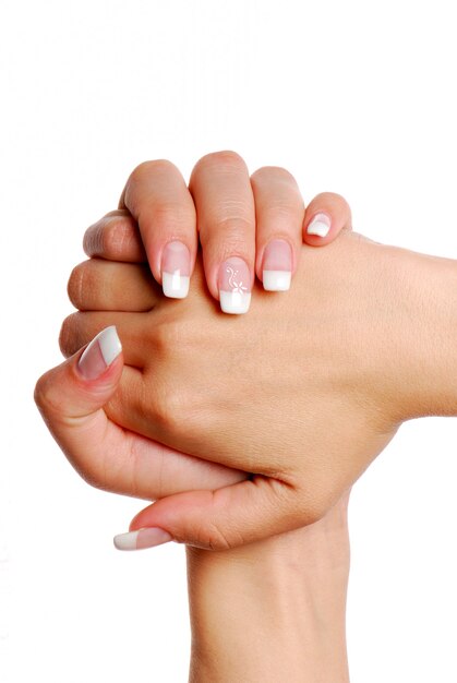 爪。女性の手。