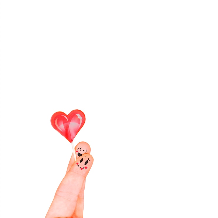 Free Photo fingers with heart on white