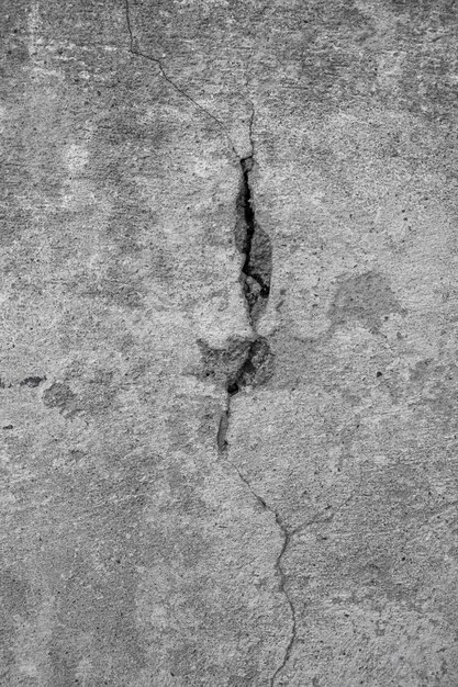 Free photo fisured concrete texture