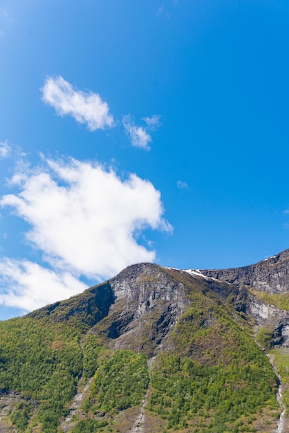 무료 사진 노르웨이 플람 산 (flam mountain) 2023년 6월 6일