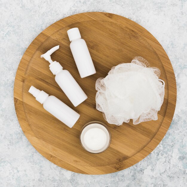 Free photo flat lay of bath concept accessories