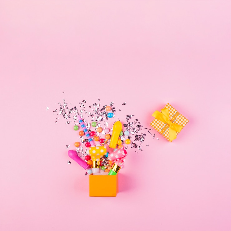 Free Photo flat lay birthday composition with copyspace