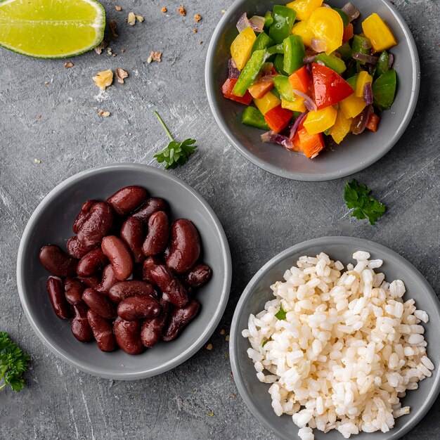 Flat lay bowls with vegetables