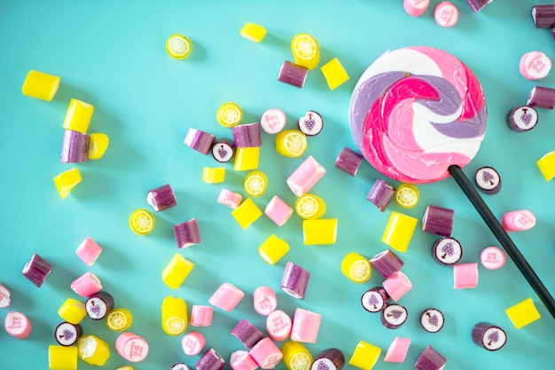 Free photo flat lay of candy isolated