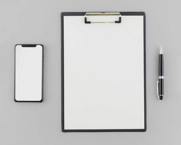 Free Photo flat lay concept of clipboard