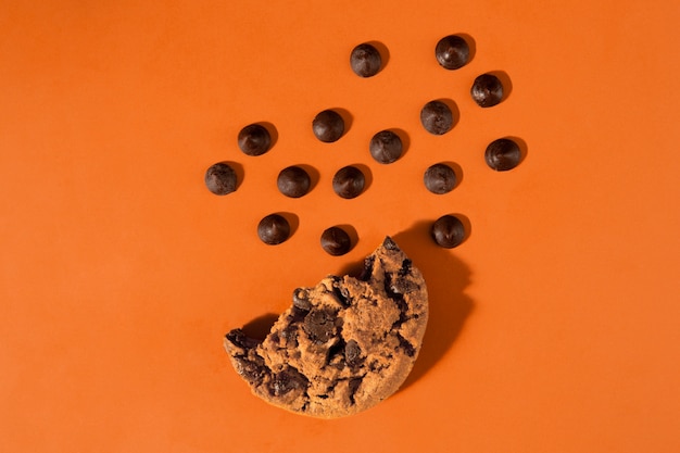 Flat lay delicious chocolate chips cookie