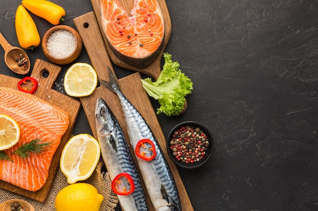 Free photo flat lay delicious fish arrangement