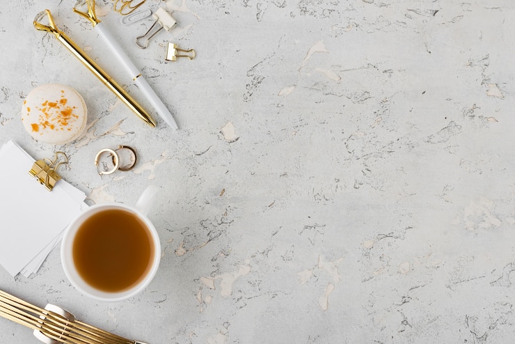 Free Photo flat lay elegant desk arrangement