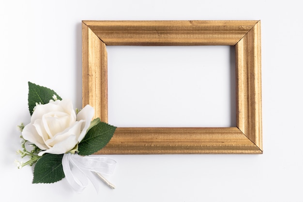 Flat lay frame mock-up with white flower