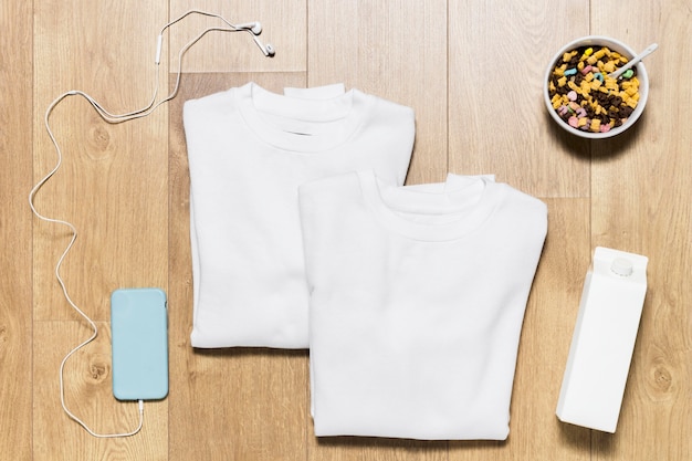 Free photo flat lay hoodie with cereals