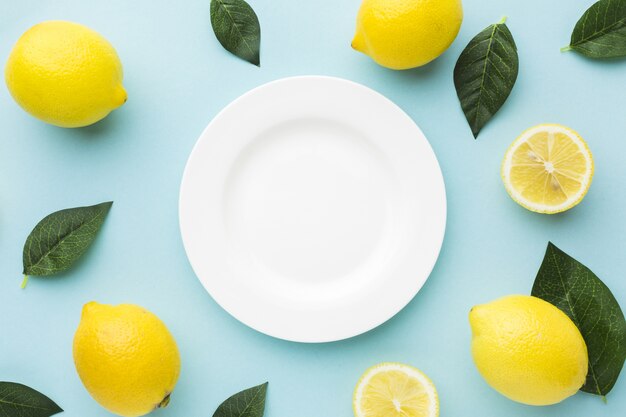 Flat lay of lemons with copy space