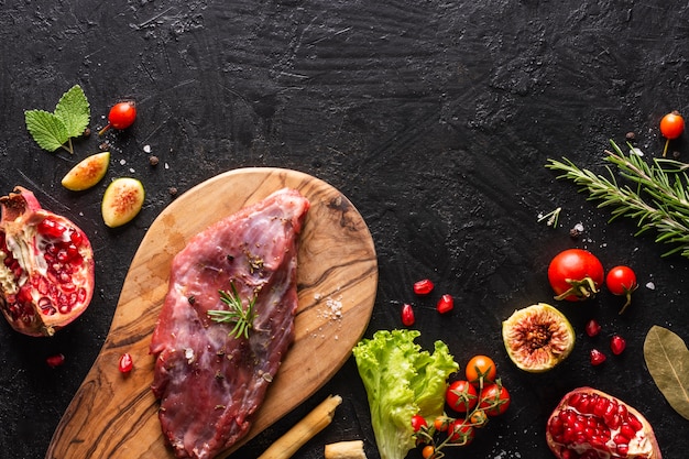 Free photo flat lay of meat concept with copy space