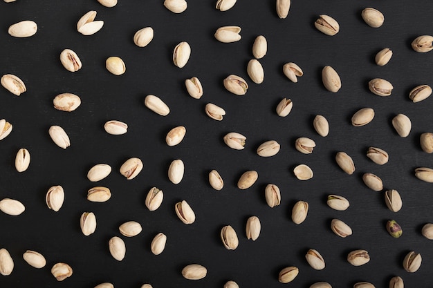 Free photo flat lay of pistachios