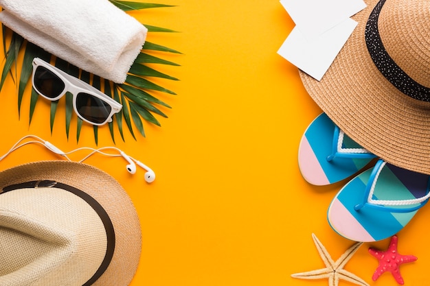 Flat lay summer vacation concept with copy space