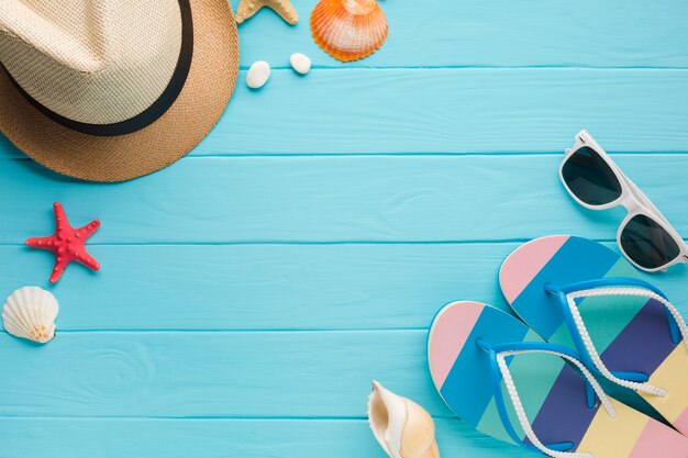 Flat lay summer vacation concept with copy space