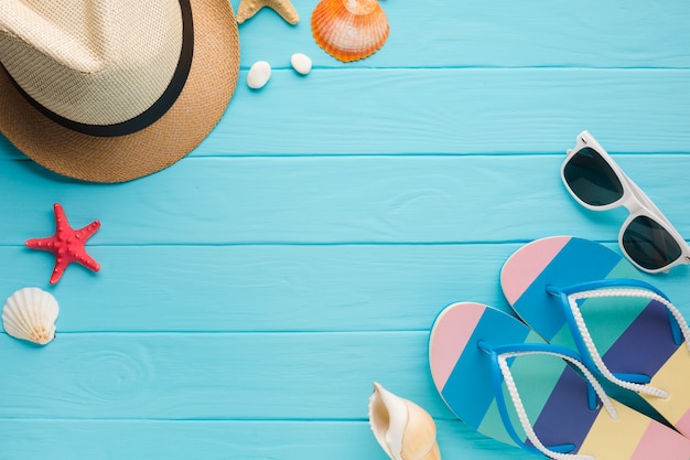 Flat lay summer vacation concept with copy space