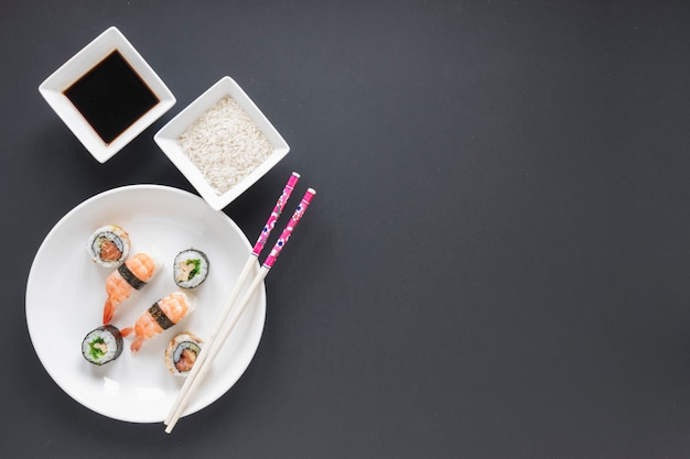 Flat lay sushi composition with copyspace