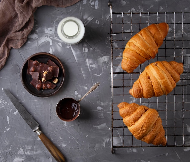 Free photo flat lay sweet croissants arrangement