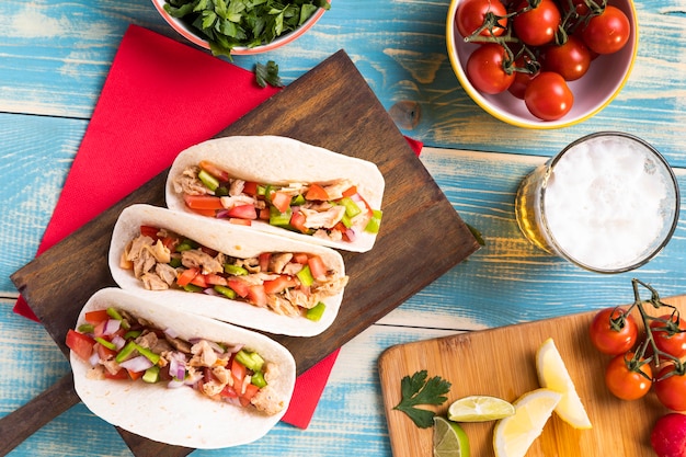 Free photo flat lay tasty tacos with meat