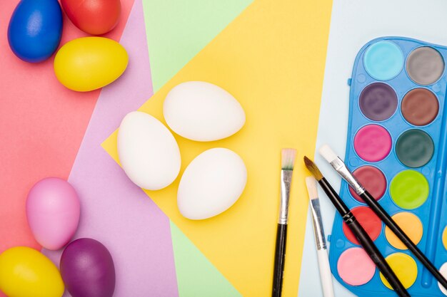 Плоские инструменты для покраски яиц
