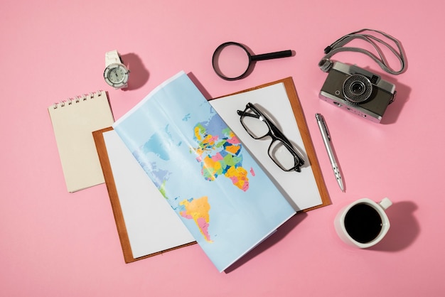 Free photo flat lay of traveling elements collection