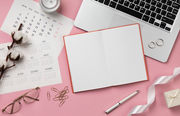 flat lay wedding planner resources arrangement