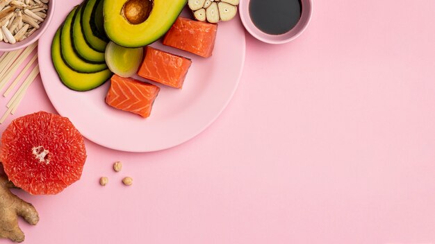 Flexitarian diet with salmon and avocado frame