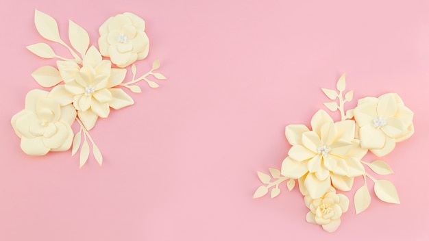 Free photo floral frame on pink background