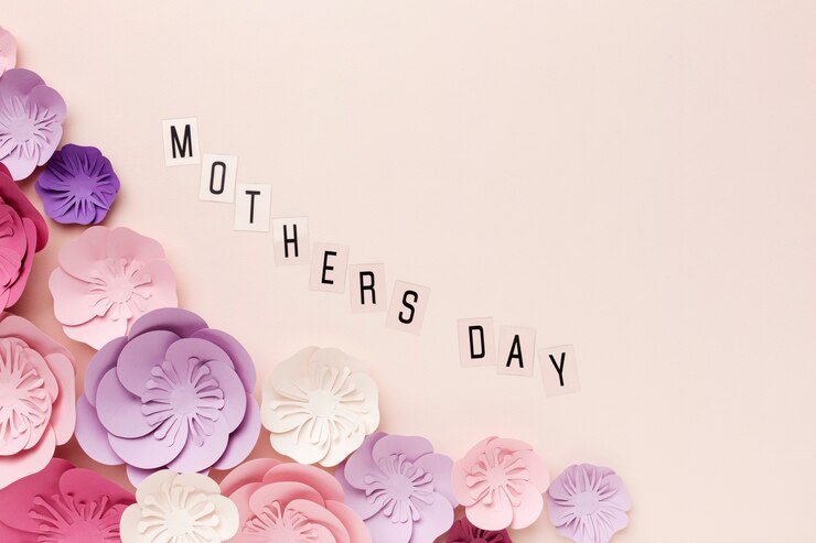 Free Photo floral paper ornaments with copy-space