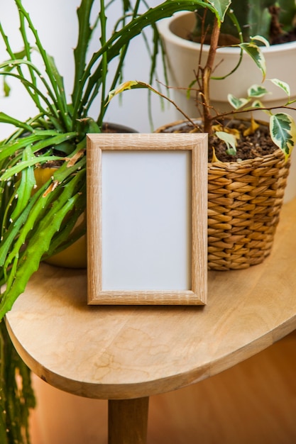 Floral table decoration with frame