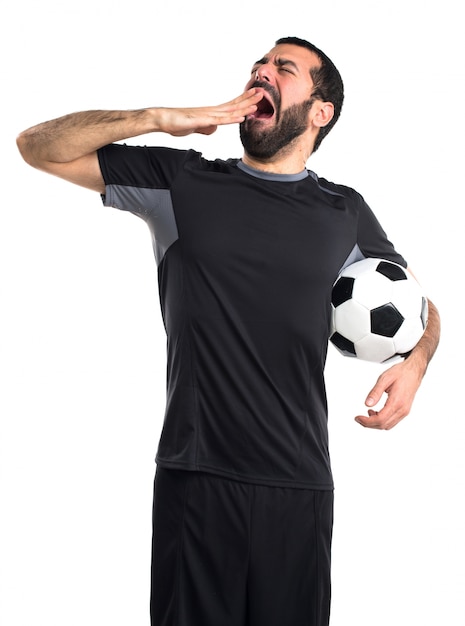 하품하는 축구 선수